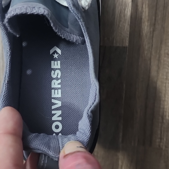 Converse - Picture 2 of 6